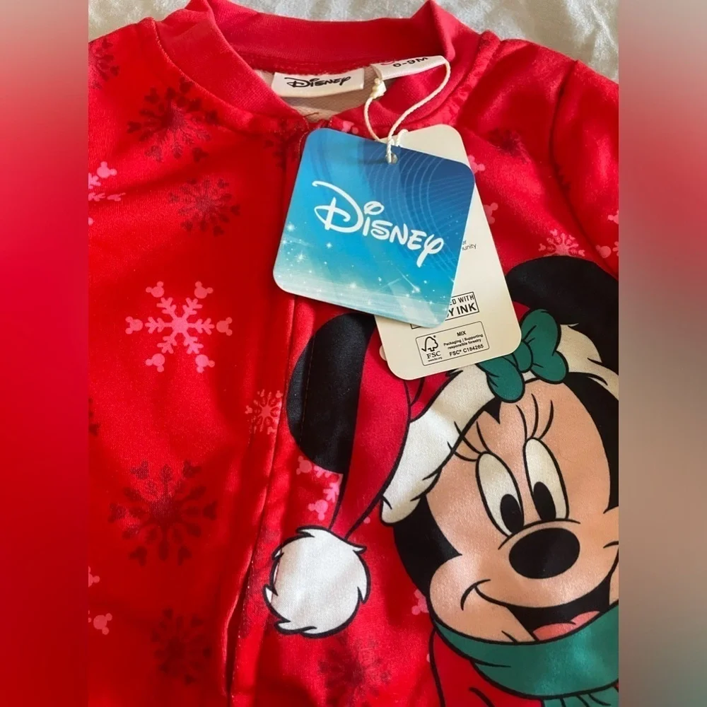 NWT- Christmas holiday  Baby Girl or Boy  DISNEY MINNIE MOUSE ONSIE 6-9 months
